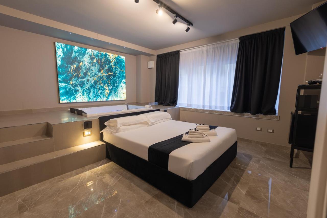 Maximum Exclusive Suite & Spa Palermo Exterior foto